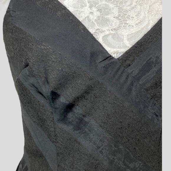 Keepsake the Label Unbroken Midi Dress Black Women Small NWT Handkerchief Hem - Picture 8 of 12